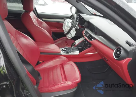 2018 Alfa Romeo Stelvio Ti Sport Awd из США, поврежденный, VIN ZASFAKNN0J7B94083